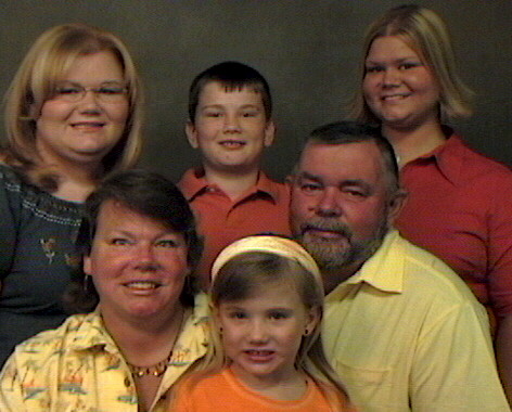 familyportrait2004.jpg